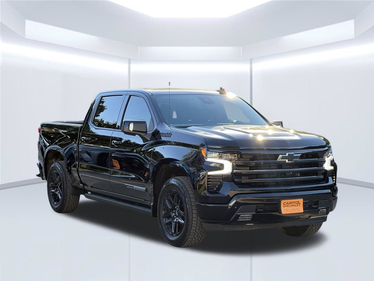 New 2026 Chevrolet Silverado 1500 High Country w/ Midnight Edition AWD/4WD image 7