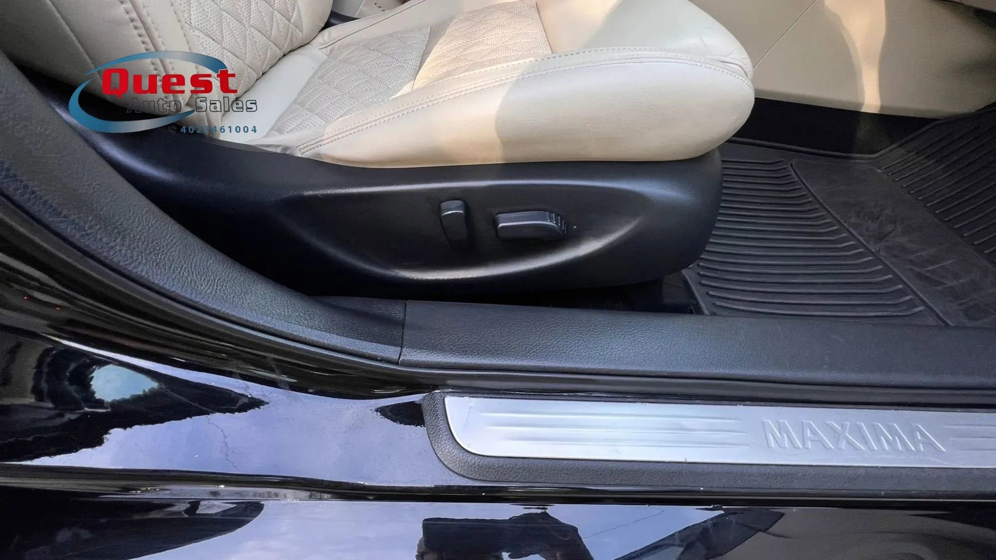 Used 2017 Nissan Maxima Platinum FWD image 13