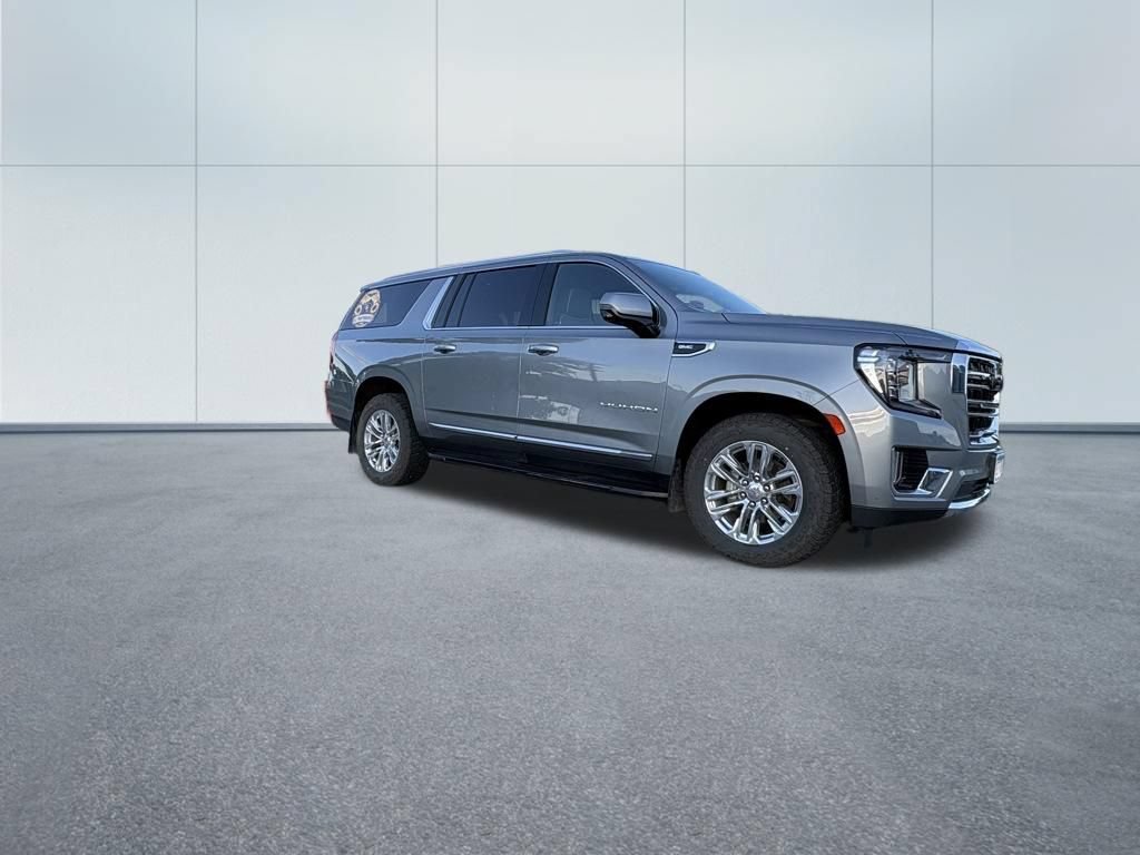 Used 2023 GMC Yukon XL SLT w/ SLT Luxury Package AWD/4WD image 14