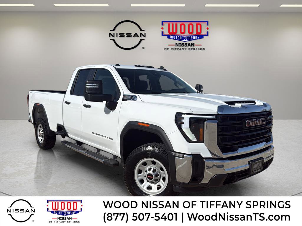 Used 2024 GMC Sierra 3500 Pro w/ Convenience Package AWD/4WD image 1