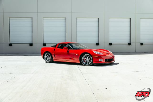 Used 2009 Chevrolet Corvette Z06 w/ Preferred Equipment Group image 18