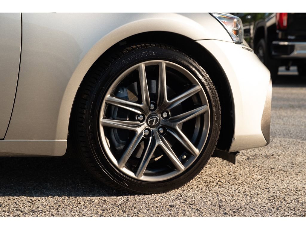 Used 2017 Lexus IS 350 F Sport w/ F Sport Package image 10