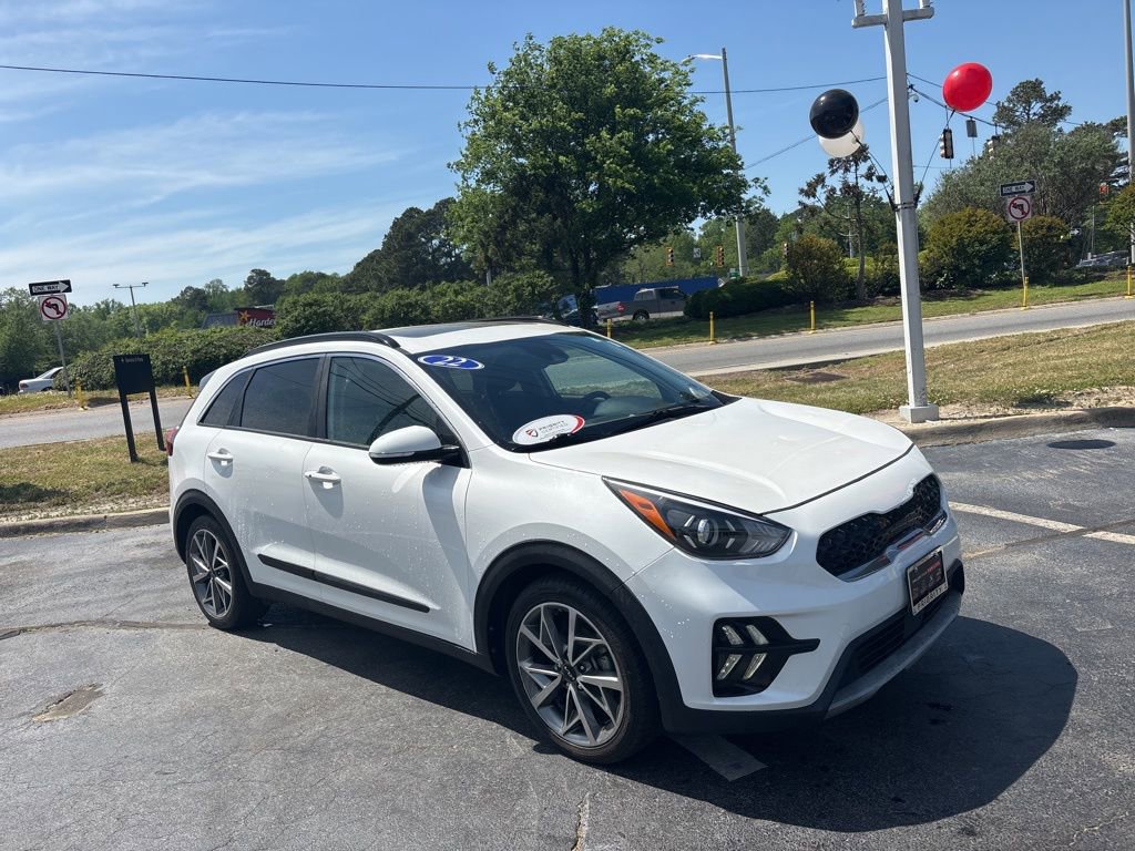 Used 2022 Kia Niro Touring Special Edition FWD image 1