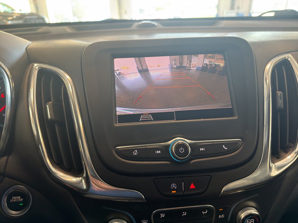 Used 2023 Chevrolet Equinox LT w/ Driver Convenience Package AWD/4WD image 19