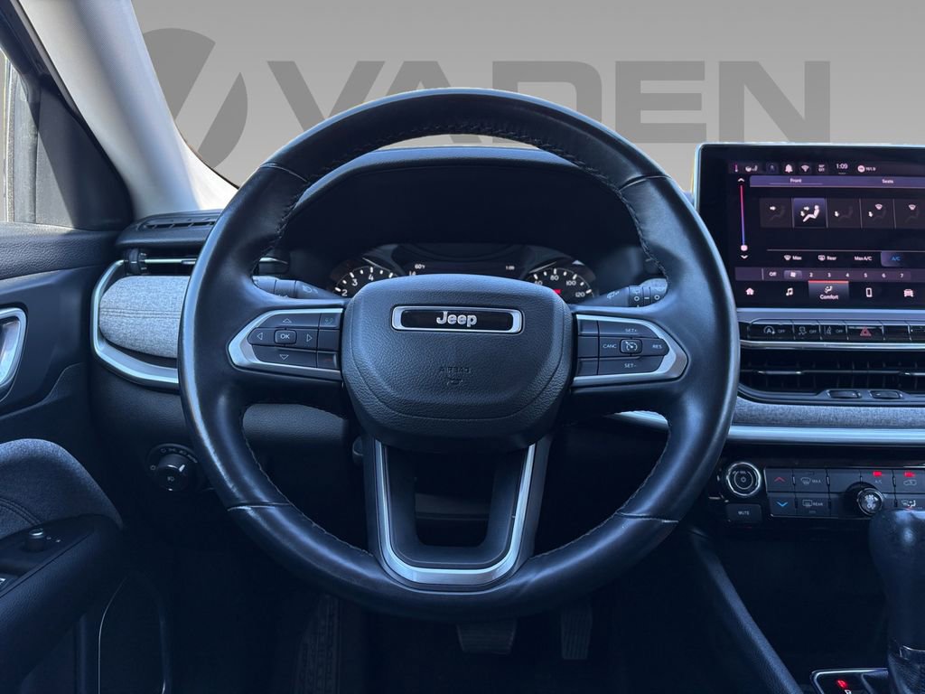 Used 2022 Jeep Compass Latitude image 9