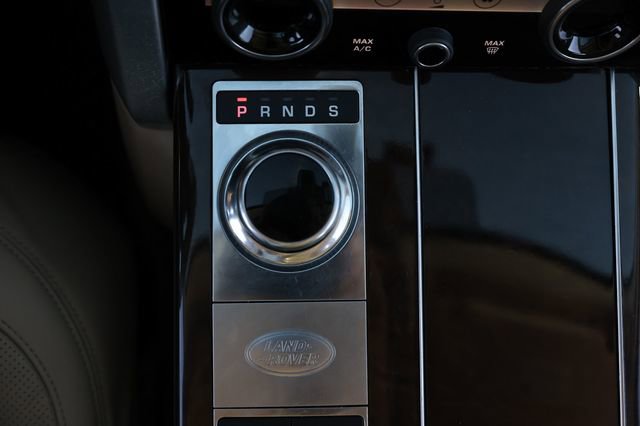Used 2018 Land Rover Range Rover HSE image 45