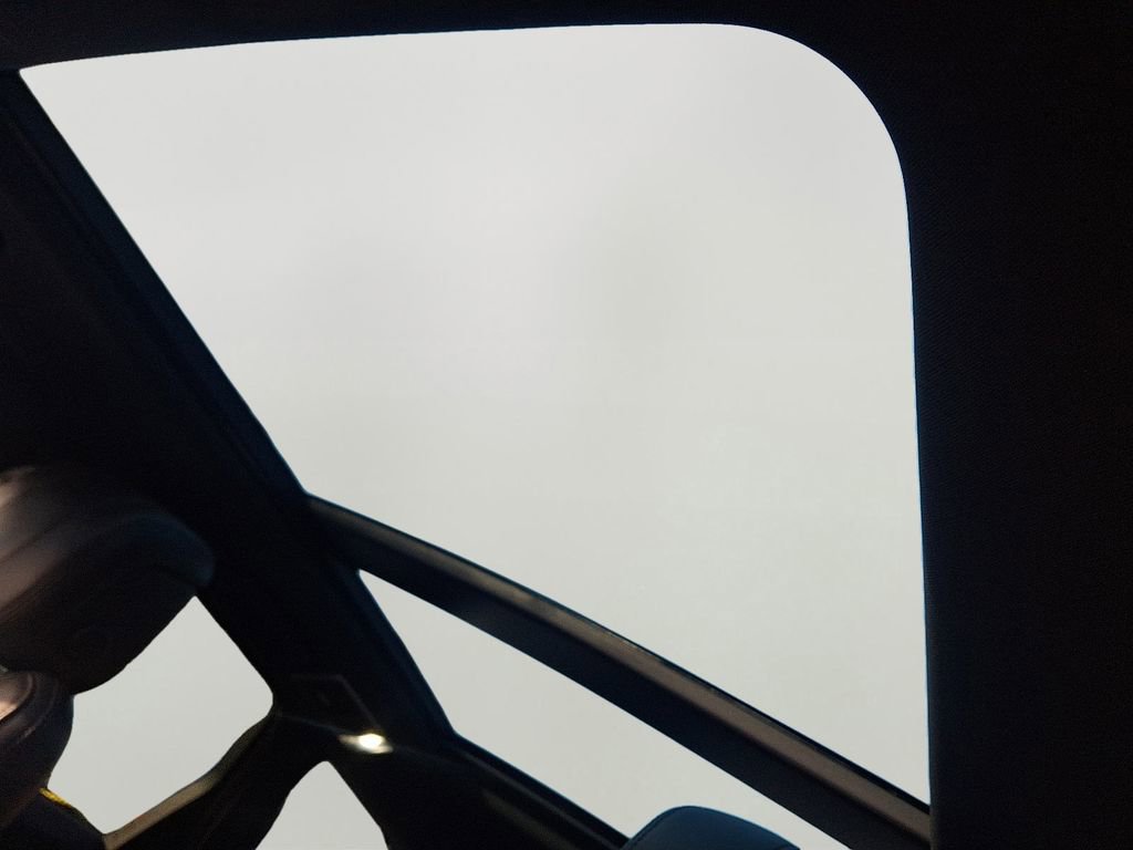 Used 2021 Land Rover Range Rover Sport HSE Silver Edition image 14