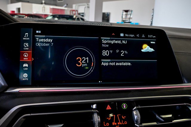 Used 2022 BMW X7 xDrive40i w/ Premium Package image 47