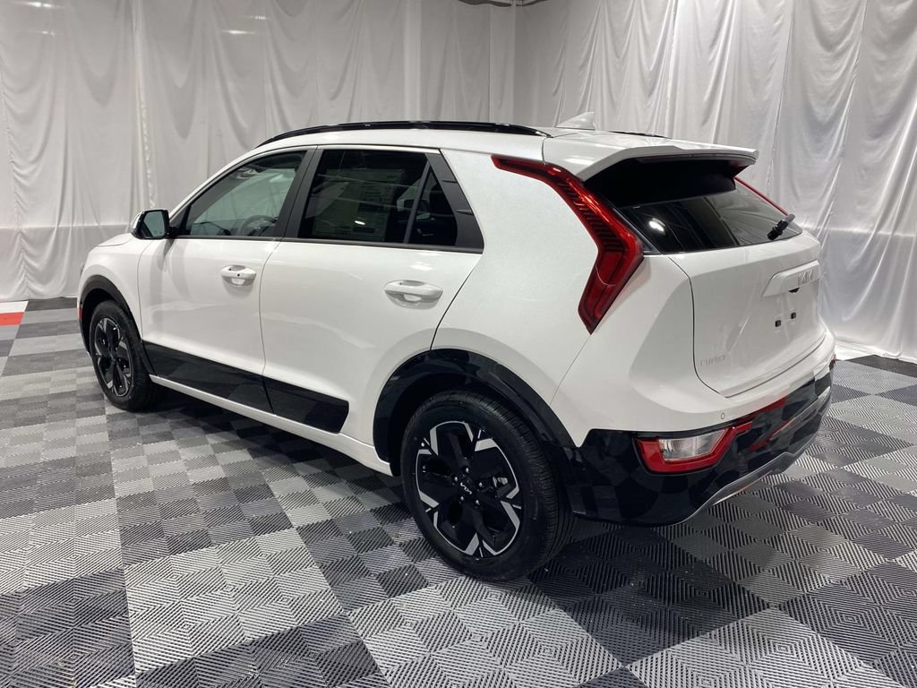 New 2026 Kia Niro Wind FWD image 2