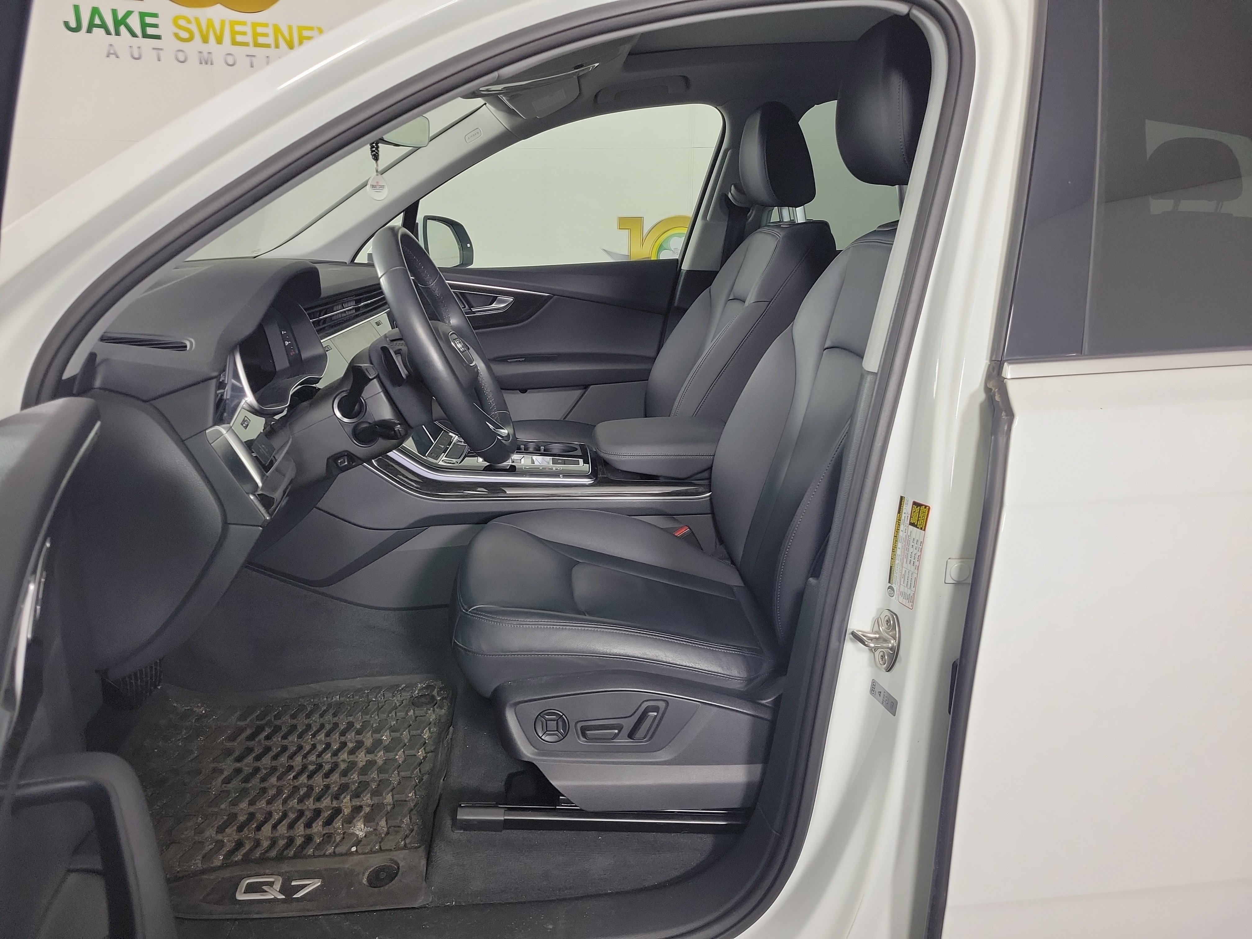 Used 2022 Audi Q7 3.0T Premium AWD/4WD image 5