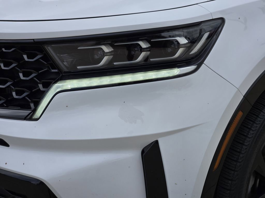 Certified 2023 Kia Sorento SX FWD image 15