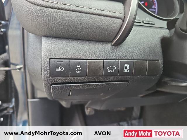 Used 2021 Toyota Camry SE image 14