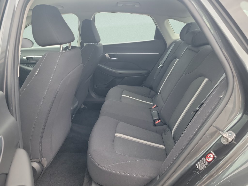 Certified 2023 Hyundai Sonata SEL w/ Cargo Package FWD image 10