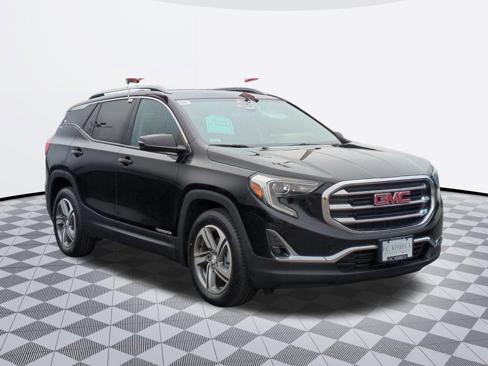 Certified 2021 GMC Terrain SLT image 2