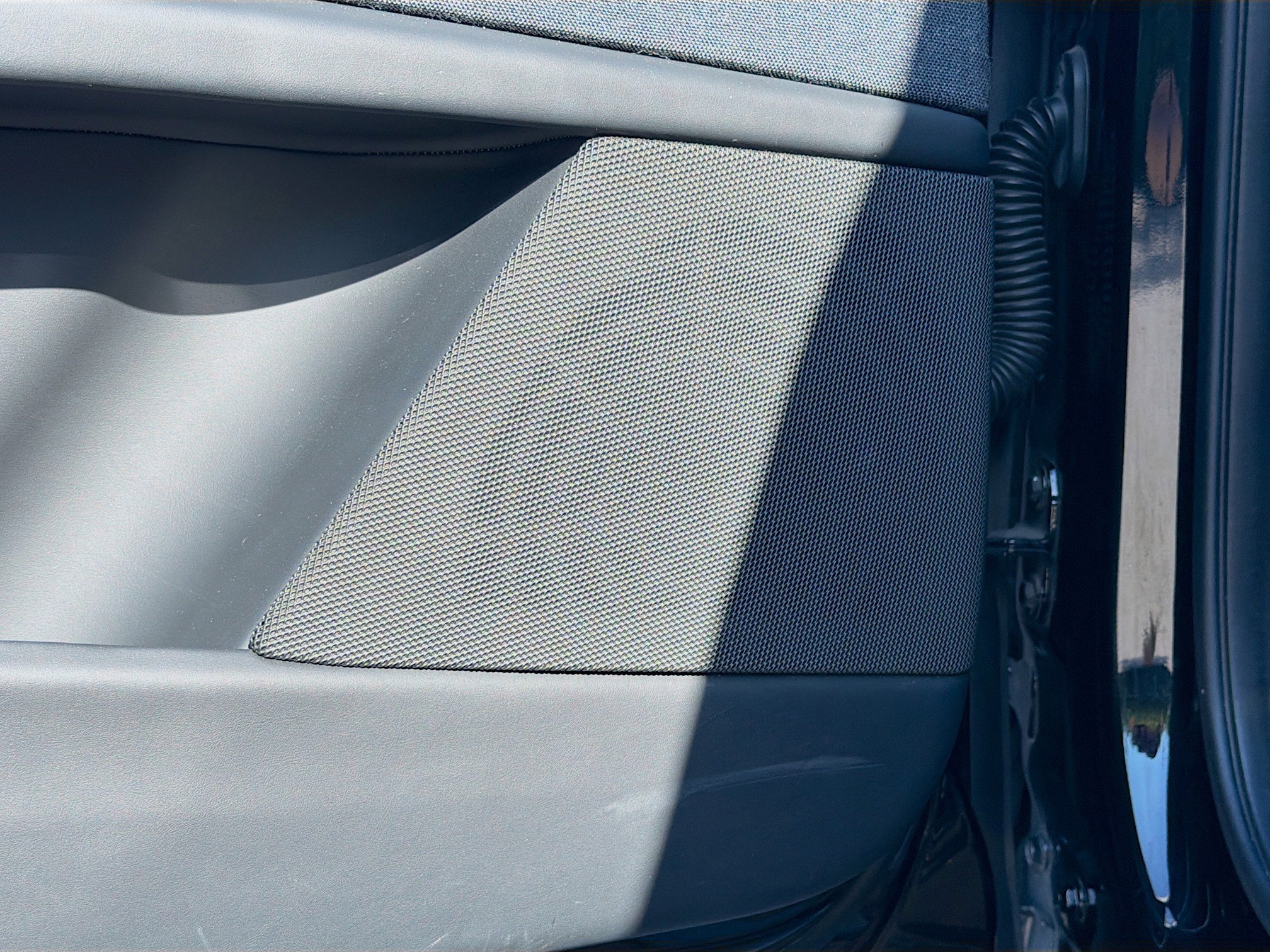 Used 2023 Tesla Model X AWD/4WD image 25