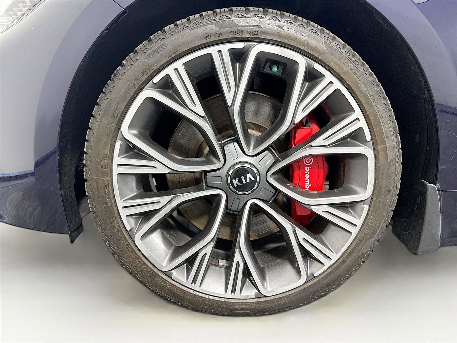 Used 2020 Kia Stinger GT image 30