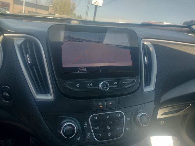 Used 2025 Chevrolet Malibu LT image 21