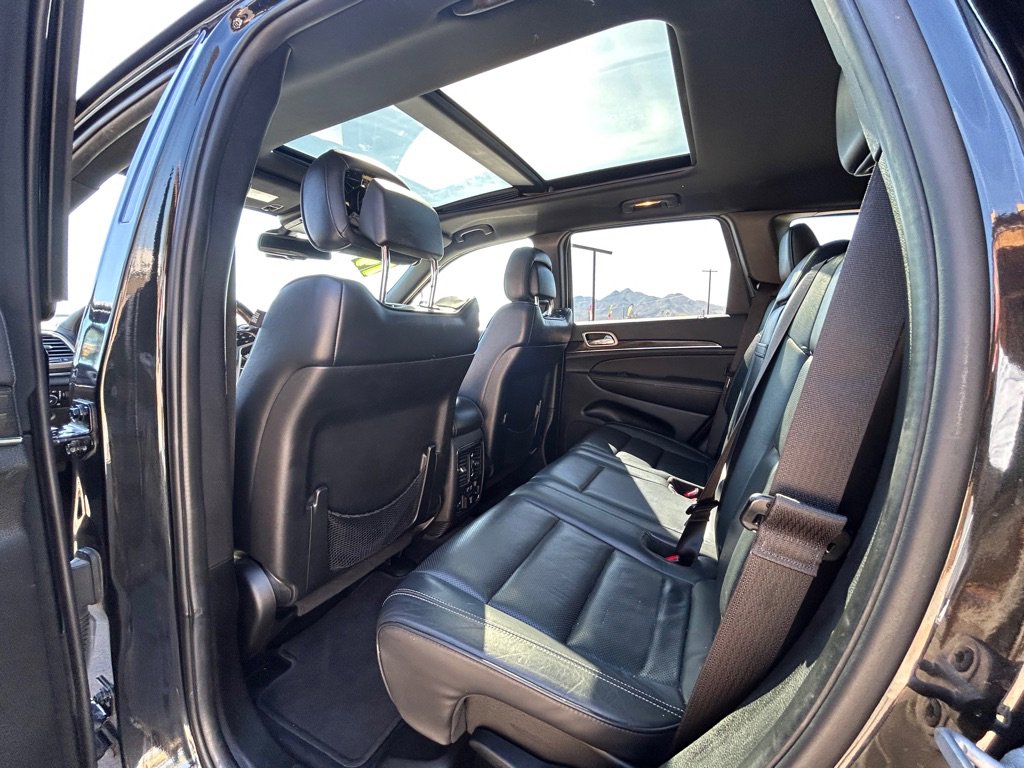 Used 2014 Jeep Grand Cherokee Overland w/ Trailer Tow Group IV image 13