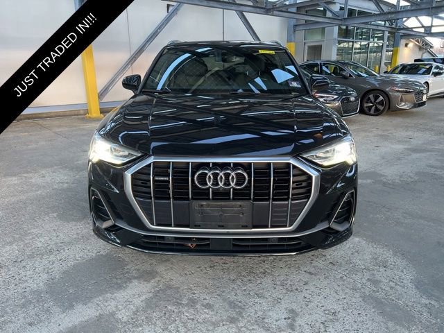 Used 2020 Audi Q3 2.0T Prestige image 2