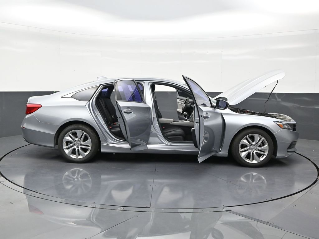 Used 2019 Honda Accord LX image 29