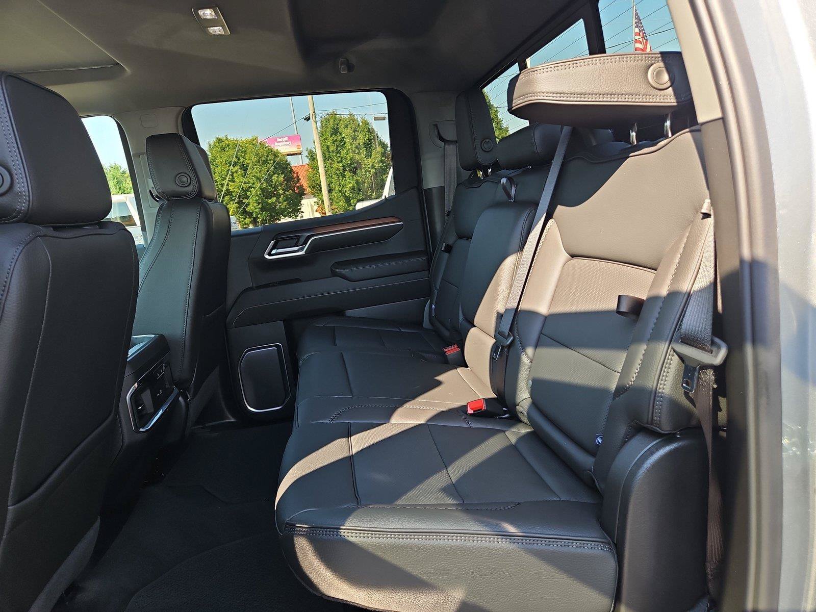 New 2026 GMC Sierra 1500 Denali w/ Technology Package AWD/4WD image 12