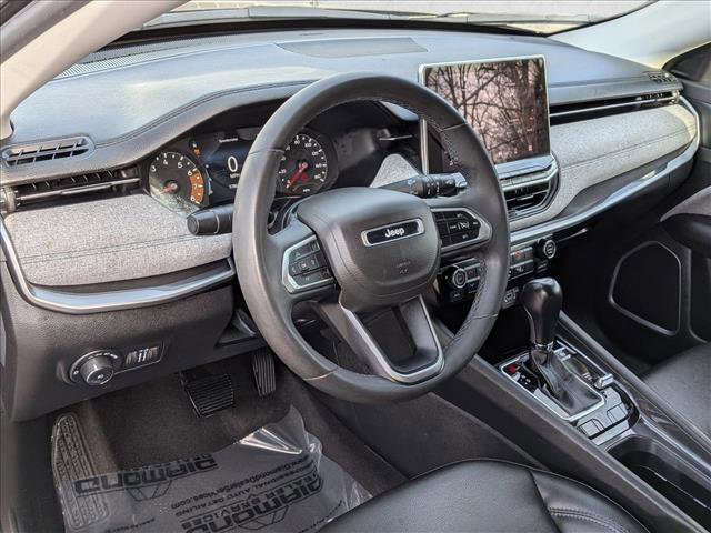 Used 2022 Jeep Compass Latitude image 10