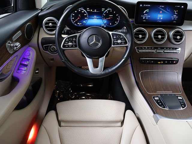 Used 2022 Mercedes-Benz GLC 300 4MATIC image 14