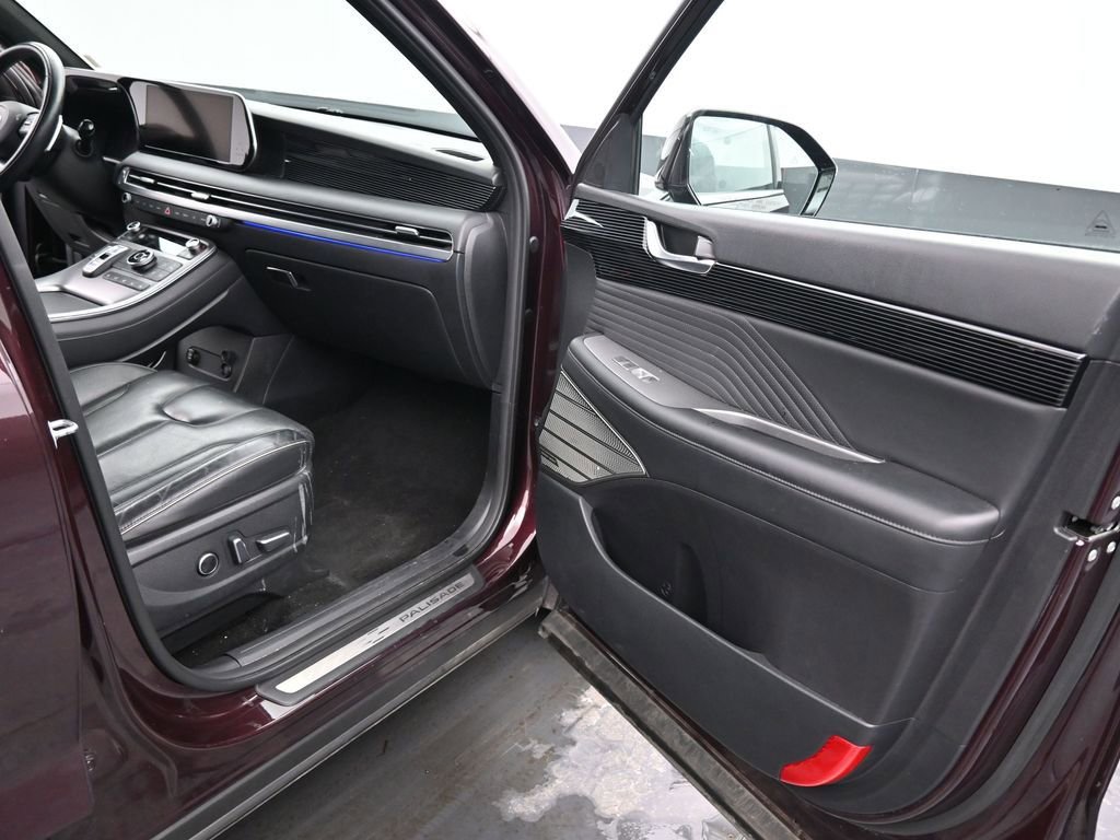 Used 2024 Hyundai Palisade Calligraphy image 18