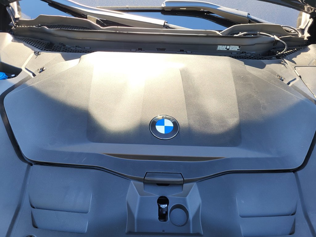 New 2027 BMW iX3 50 xDrive w/ Comfort Package AWD/4WD image 19