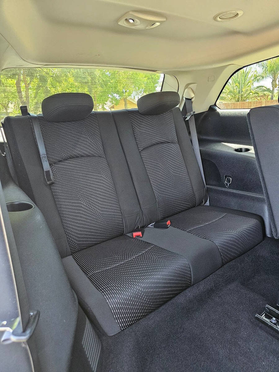 Used 2017 Dodge Journey Crossroad FWD image 17