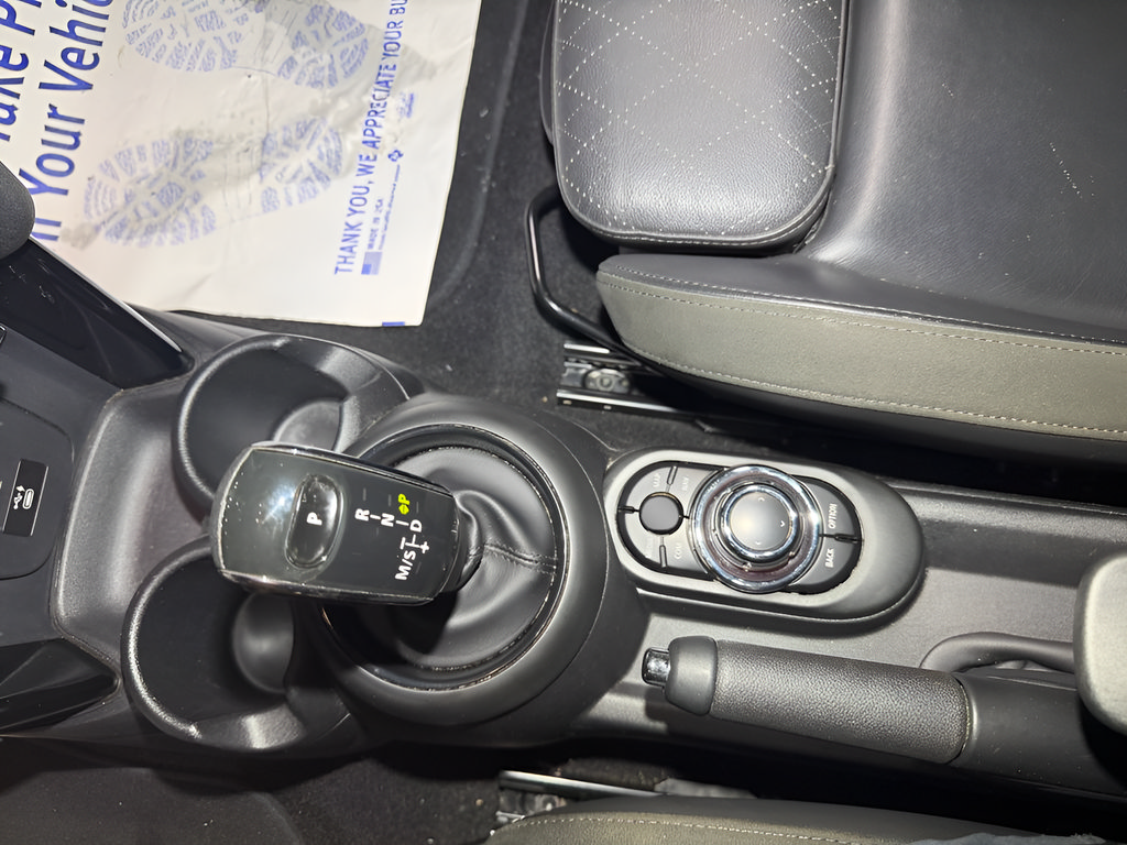 Used 2022 MINI Cooper S FWD image 19