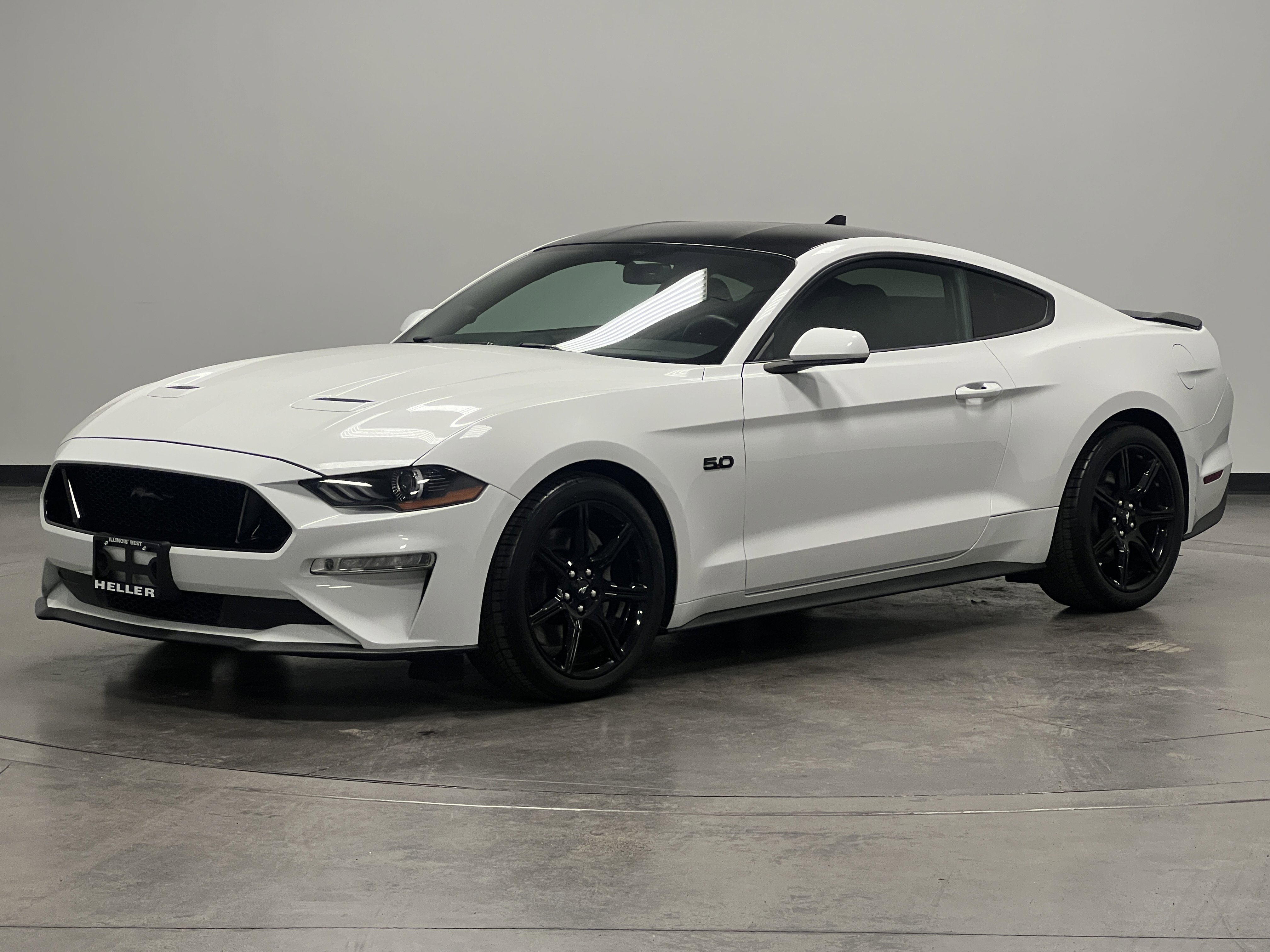 Used 2020 Ford Mustang GT w/ Equipment Group 301A image 4