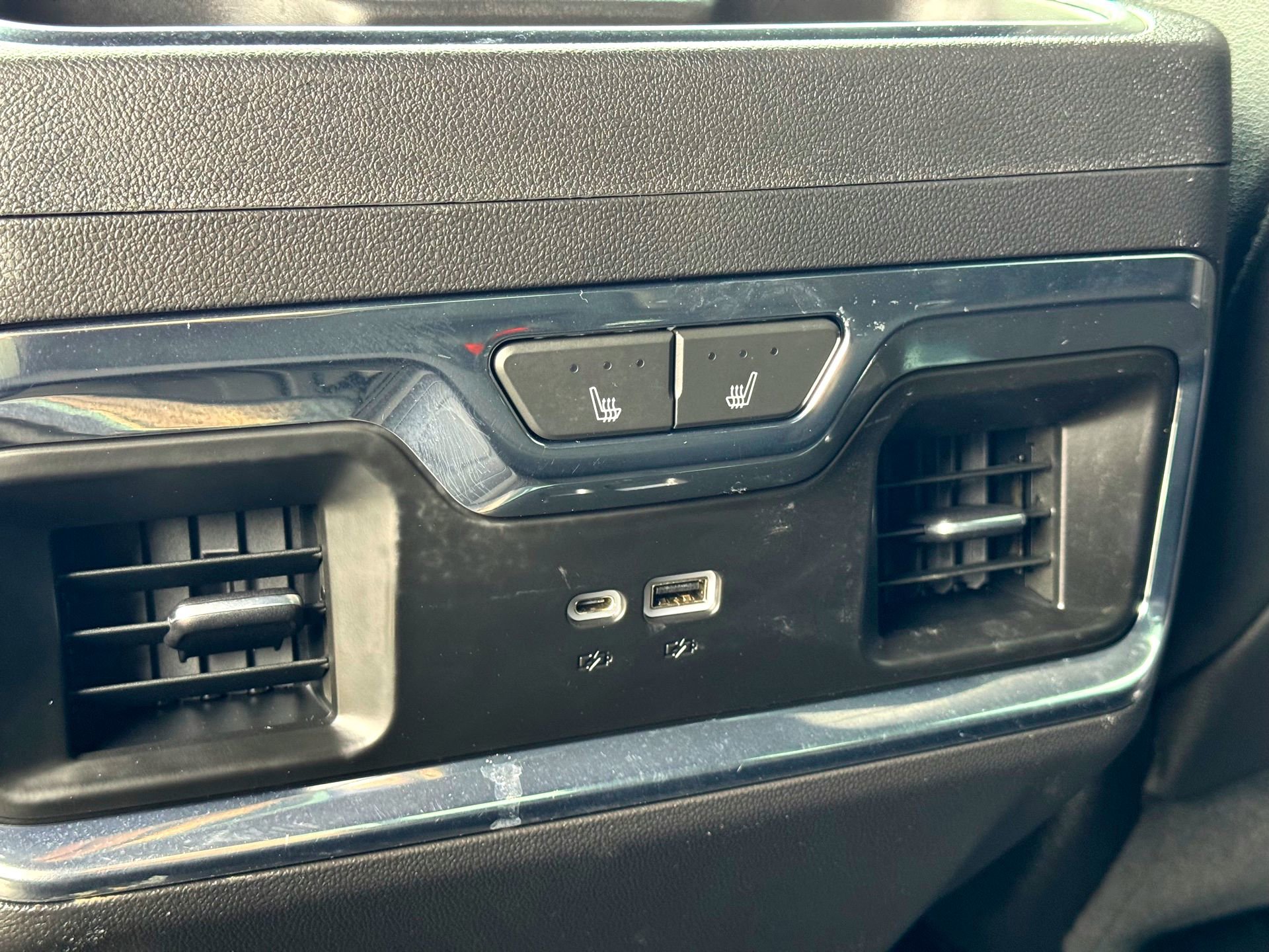 Used 2023 Chevrolet Silverado 1500 High Country w/ High Country Premium Package image 22