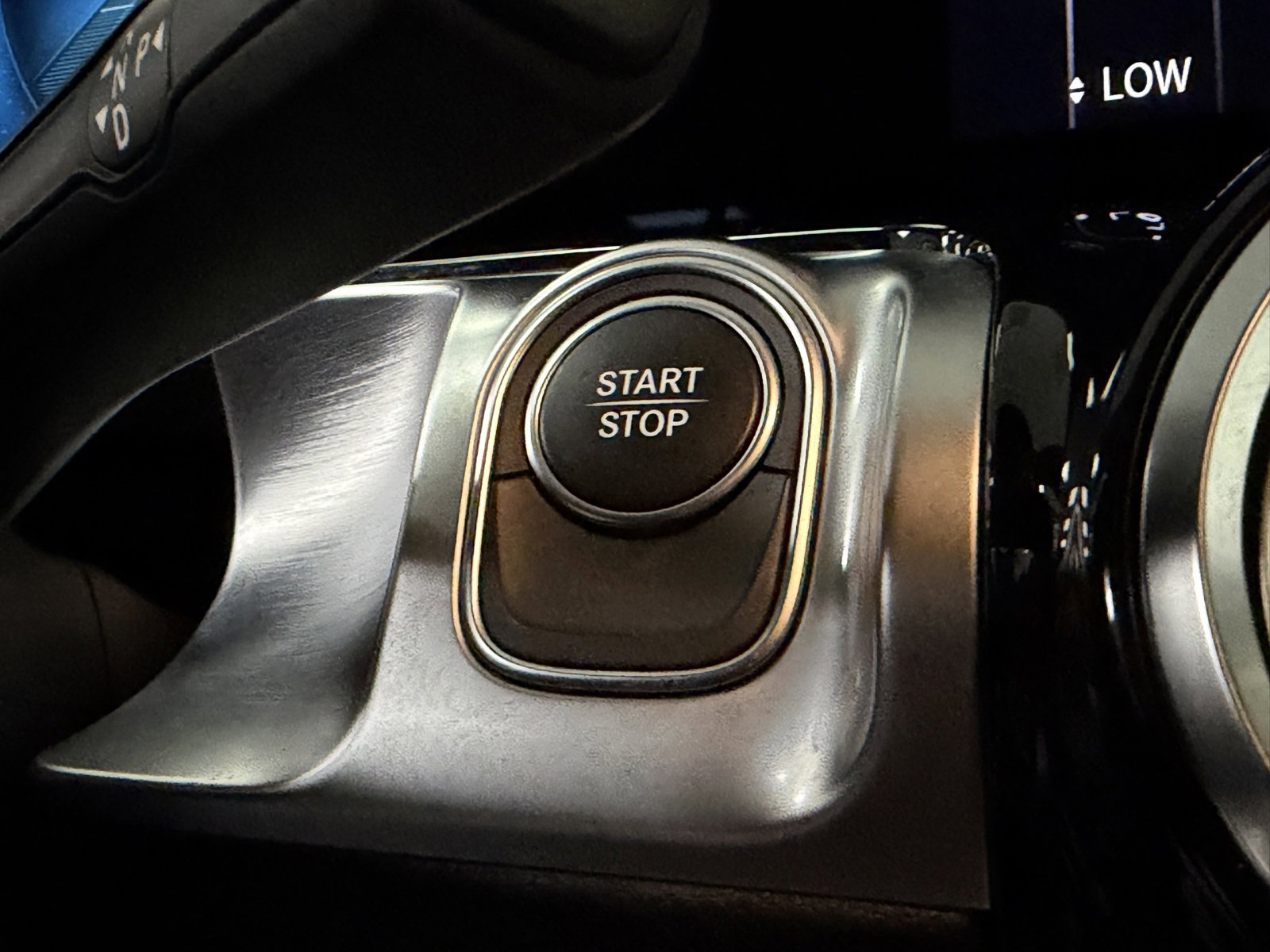 Certified 2023 Mercedes-Benz EQB 300 4MATIC image 30