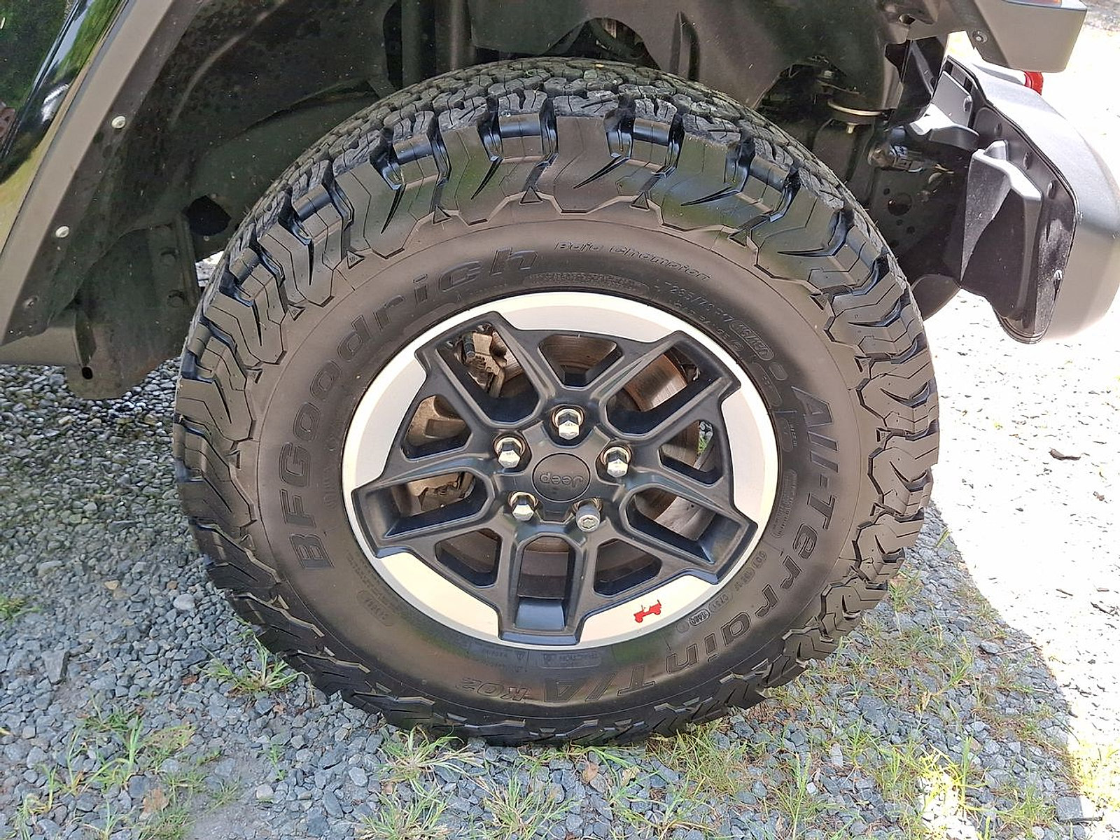Used 2022 Jeep Wrangler Unlimited Rubicon w/ LED Lighting Group AWD/4WD image 33