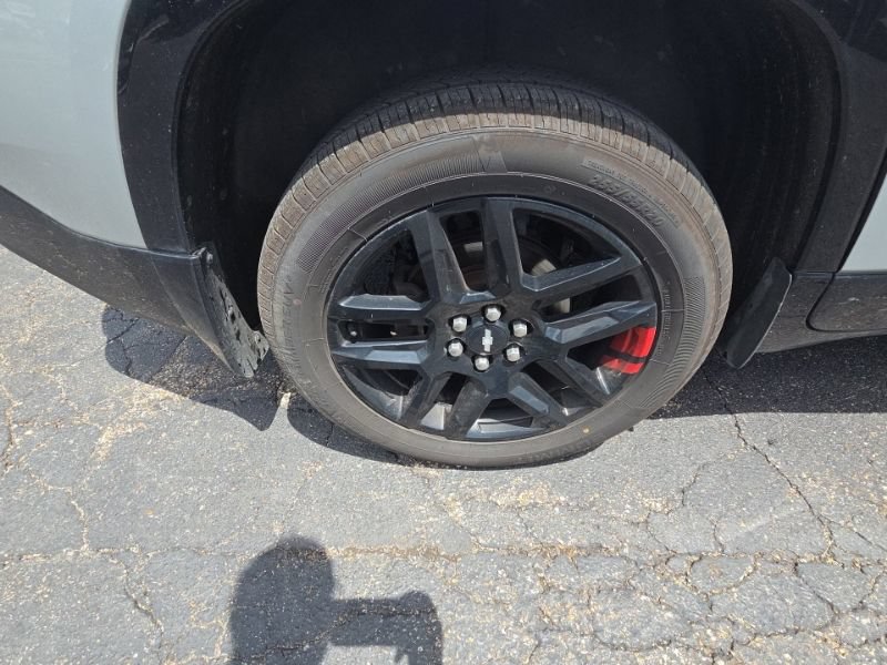 Used 2019 Chevrolet Traverse Premier w/ Redline Edition AWD/4WD image 9