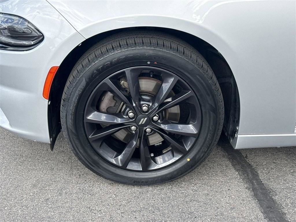 Used 2020 Dodge Charger SXT w/ Blacktop Package AWD/4WD image 20