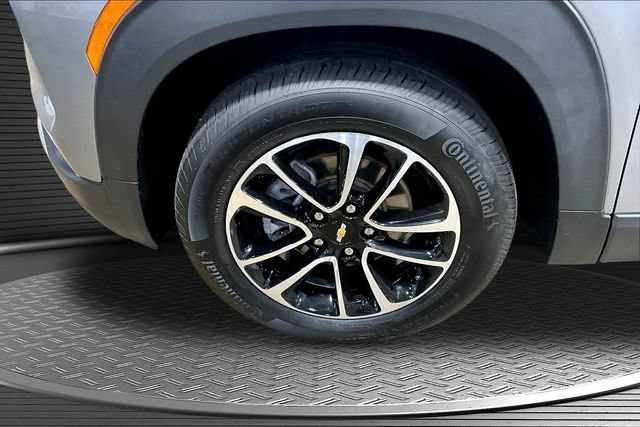 Certified 2024 Chevrolet TrailBlazer LT w/ Driver Confidence Package FWD image 31