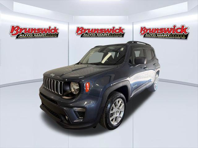 Certified 2022 Jeep Renegade Latitude w/ Convenience Group