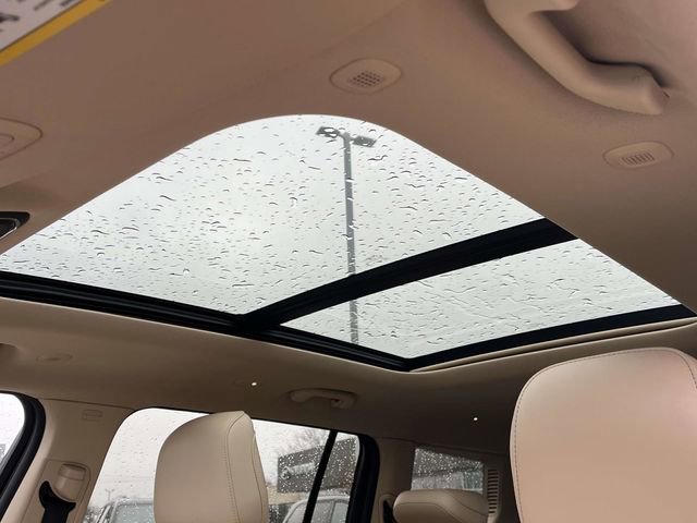 Used 2022 Jeep Grand Cherokee L Limited image 14