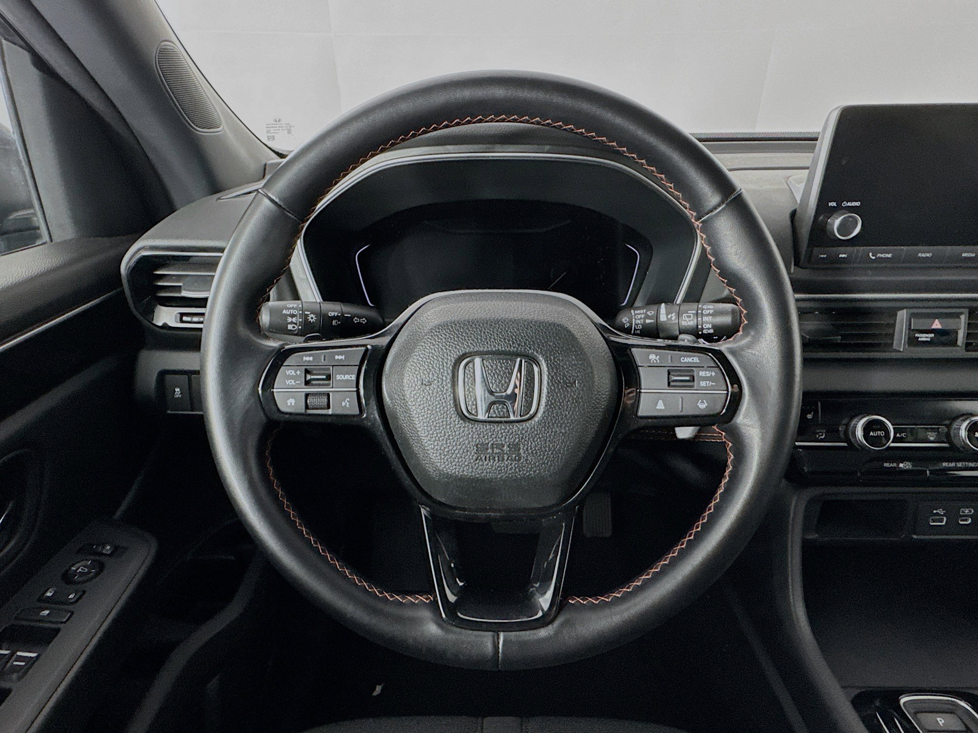 Certified 2023 Honda Pilot Sport image 11