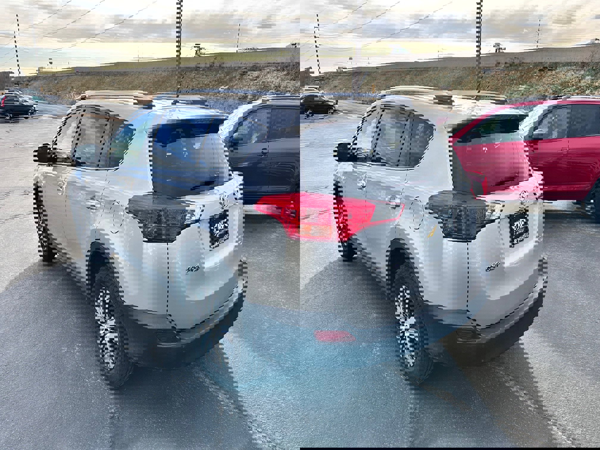 Used 2015 Toyota RAV4 LE image 4