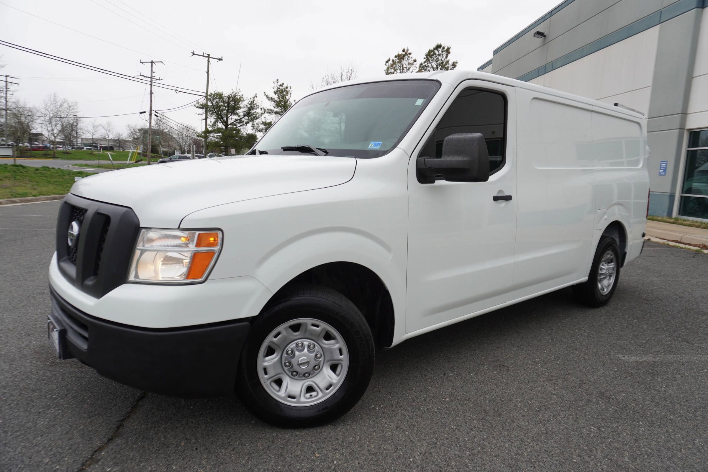 Used 2017 Nissan NV 2500 S w/ Power Basic Package image 3