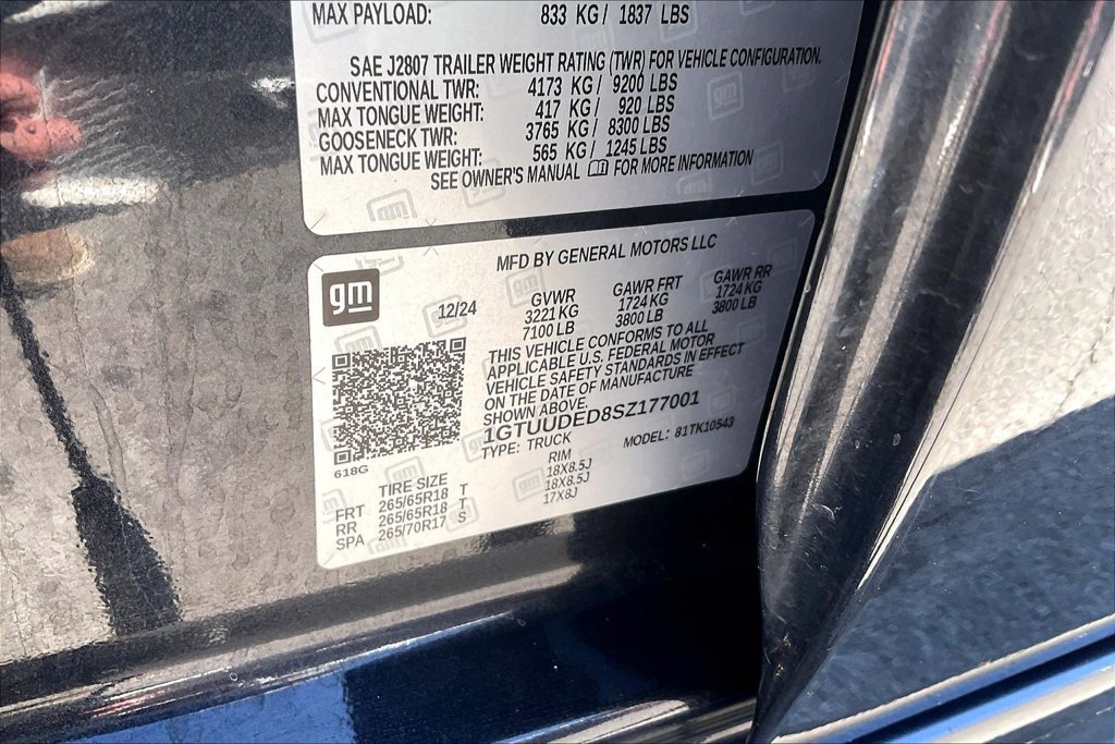 Used 2025 GMC Sierra 1500 SLT AWD/4WD image 19