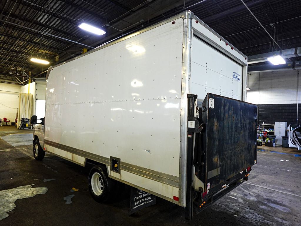 Used 2019 Ford E-350 and Econoline 350 Super Duty w/ Power Windows & Locks Group RWD image 4