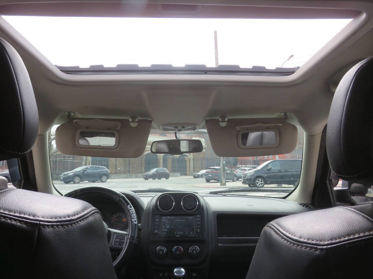 Used 2016 Jeep Patriot High Altitude AWD/4WD image 13
