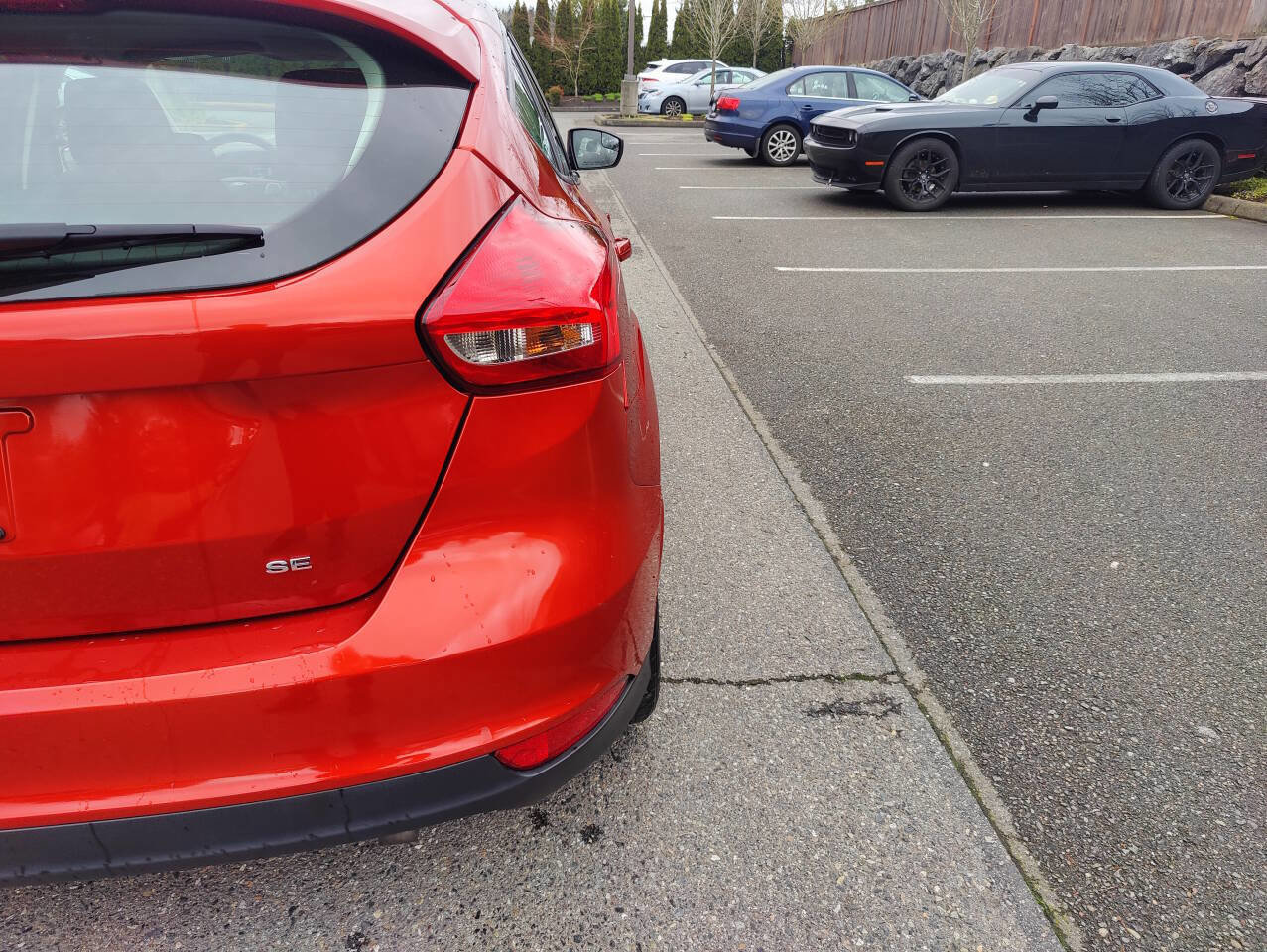 Used 2018 Ford Focus SE FWD image 11