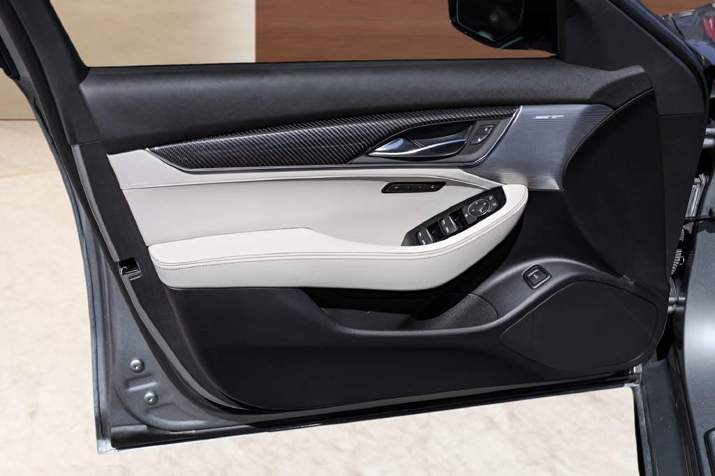 Certified 2023 Cadillac CT5 Sport RWD image 23