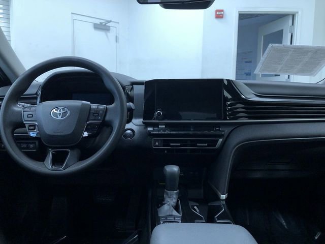 Certified 2025 Toyota Camry LE image 18