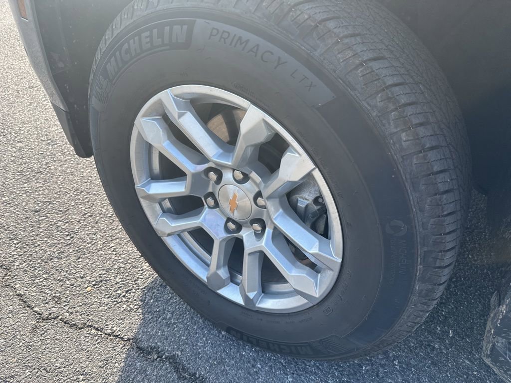 Used 2026 Chevrolet Tahoe LS image 9